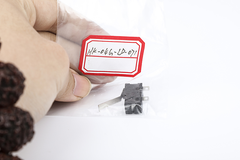 China Wholesale Illuminated On Off On Rocker Switch Suppliers -
HK-04G-L D – Tongda detail pictures